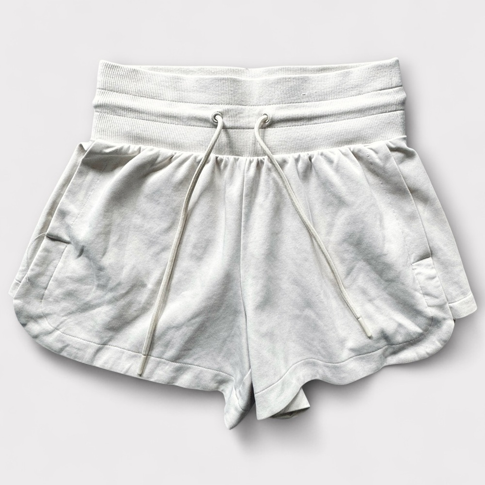 Old Navy High Waist Fleece Sweat Shorts XS in Cream